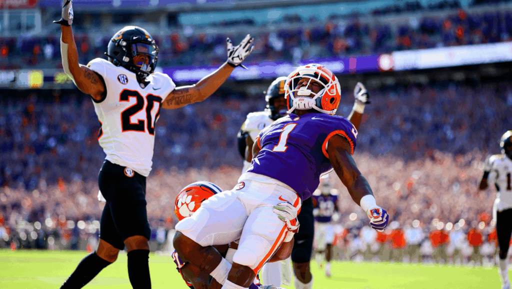 Week 3 College Football Overreactions: SEC Awakens, Clemson Collapses