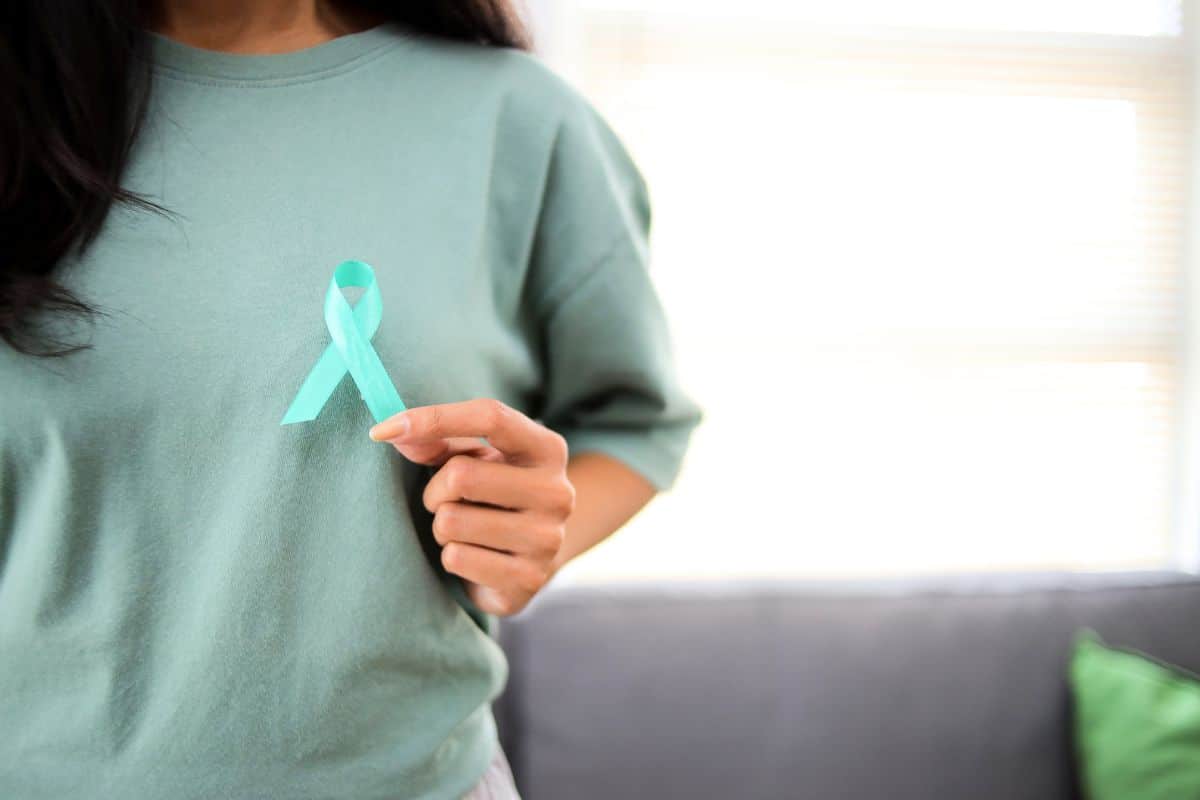 No unusual pain or bleeding: this early cancer warning you can smell yourself