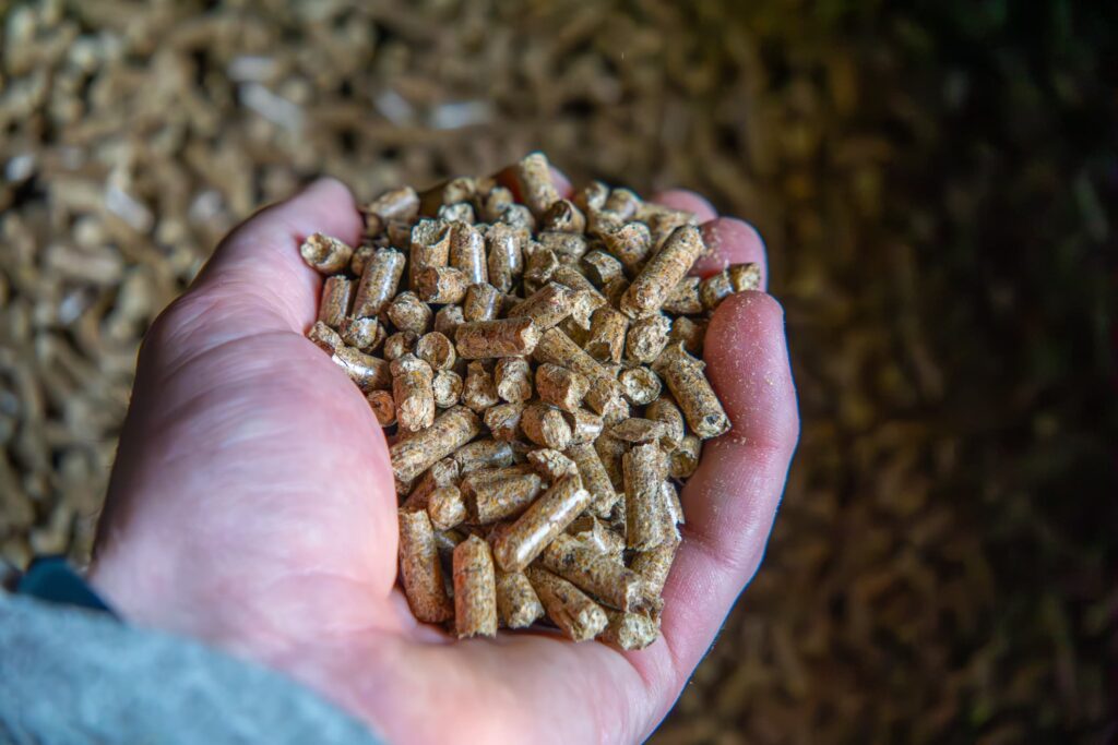 “We Didn’t Suspect It”: Their Pellets Stored Since Last Winter Turned Out To Be Almost Unusable