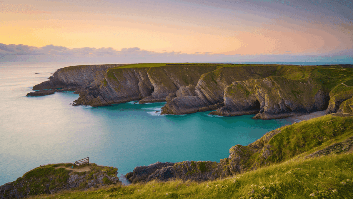 Spectacular Coastline Saved by Dying Donation From Reverand Who Used to Walk There