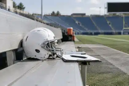 Justin Herbert trade: why the Chargers shouldn't resist